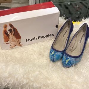 Size 7.5 Hush Puppies pumps